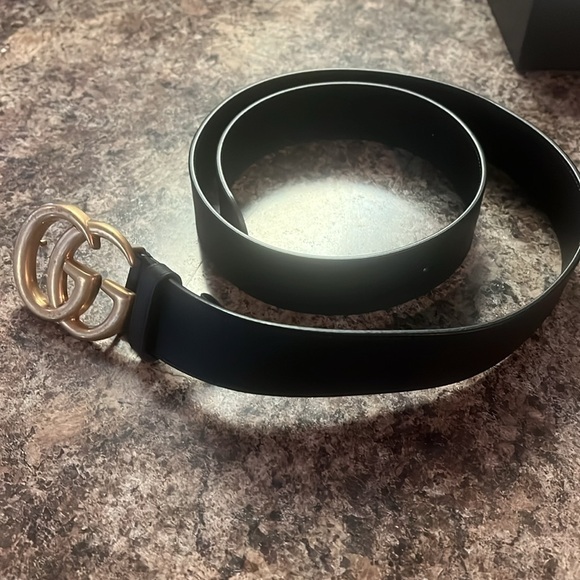 The Gucci Double G Belt in Black size 100/40. - Picture 3 of 4